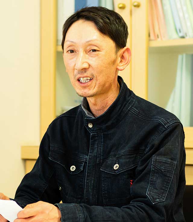 上野　智勝